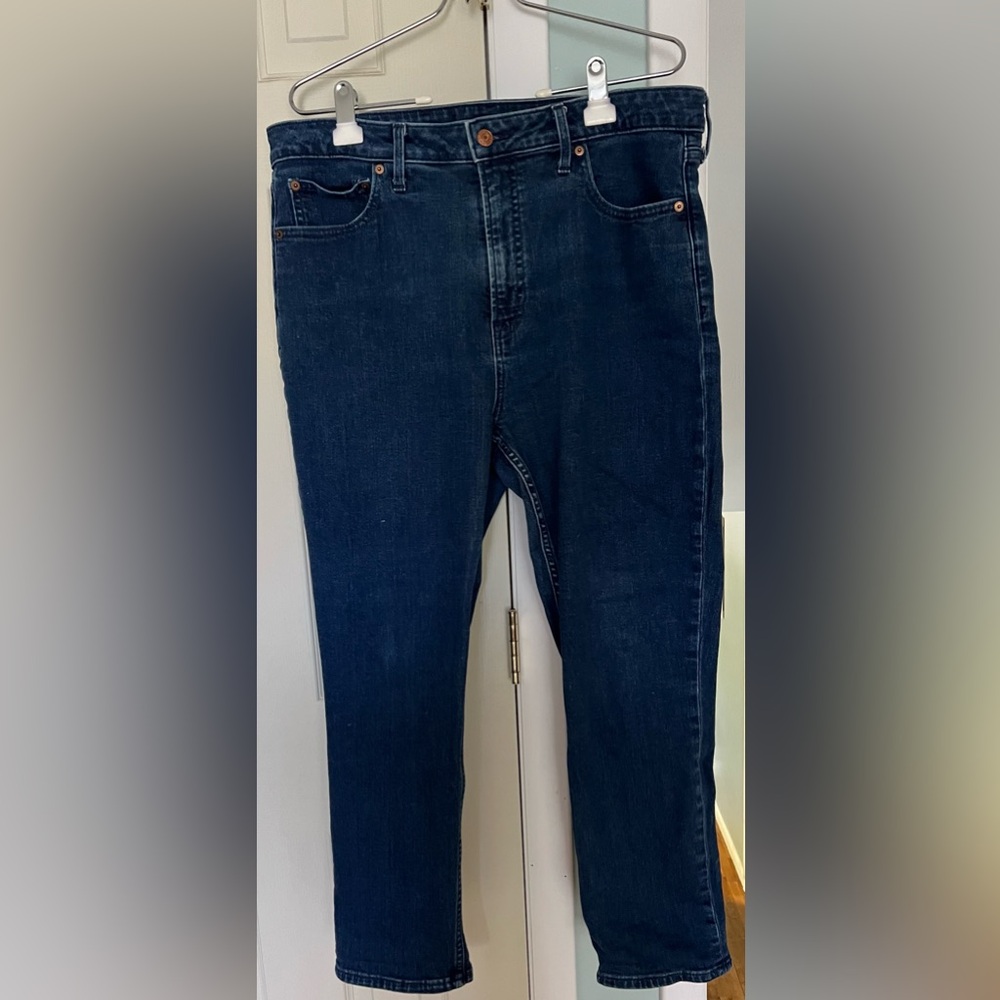 Gap High Rise Vintage Slim Jeans 33/16R